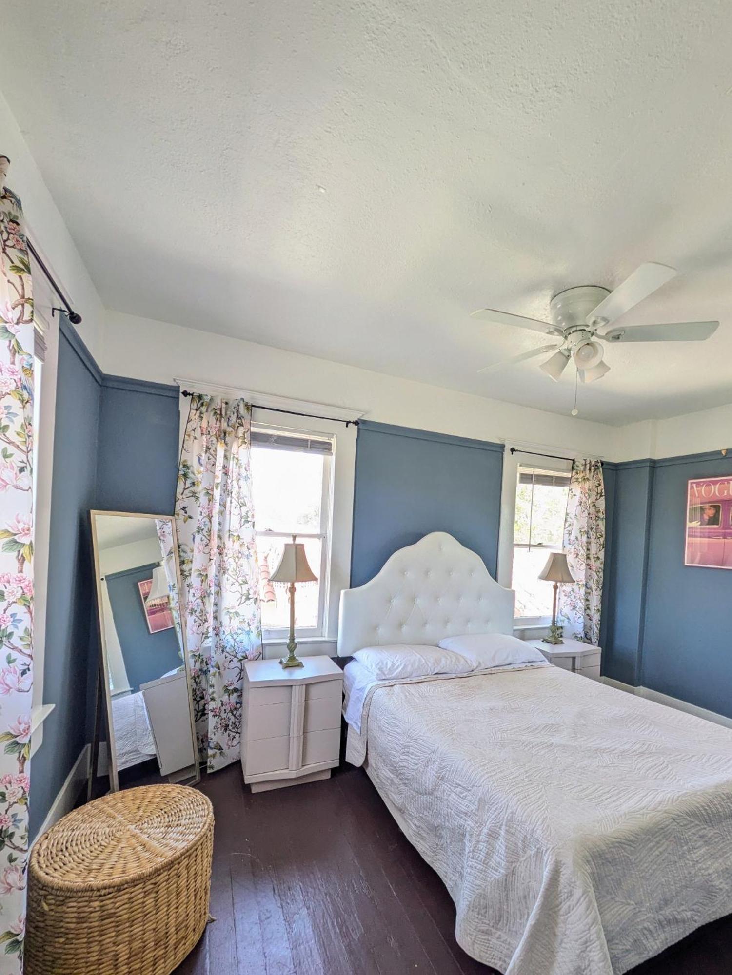 The Good Manor Hostel Fresno